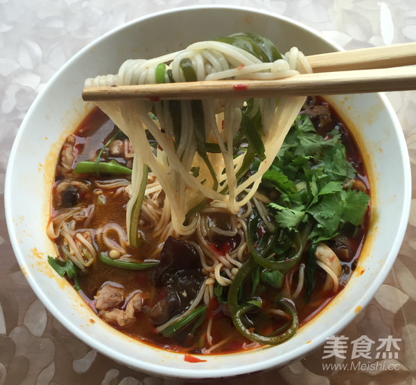 Hot Pot Rice Noodles recipe
