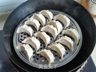 Pork Dumplings Stuffed with Watermelon Skin recipe