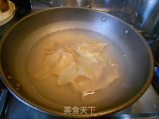 Hericium and Fish Maw Chicken Soup recipe