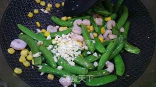 Stir-fried Sweet Beans with Shrimp and Corn recipe