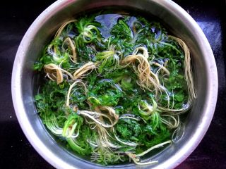 Shepherd's Purse Stall Eggs recipe