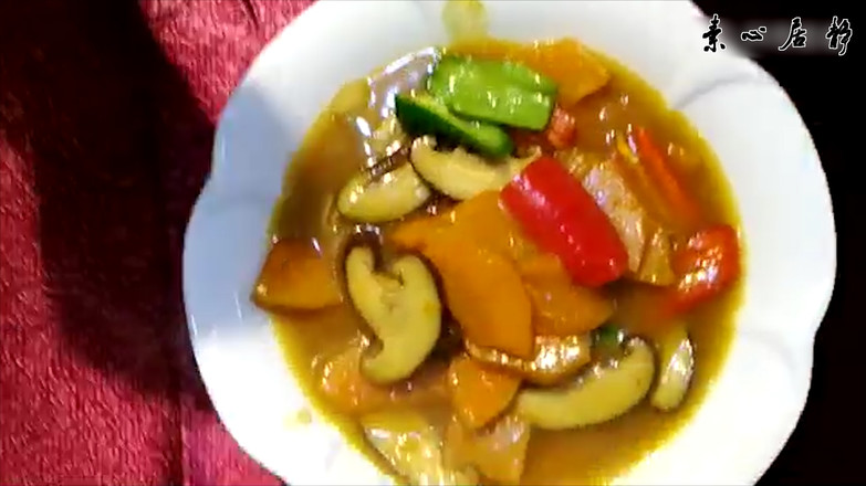 Zhuang Qingshan: Super Fast Hand-cooked Pumpkin with Two Mushrooms in Curry Sauce, Simple and Convenient recipe