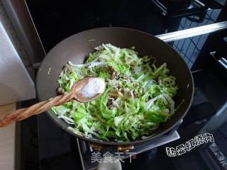 Stir-fried Vermicelli with Cabbage recipe