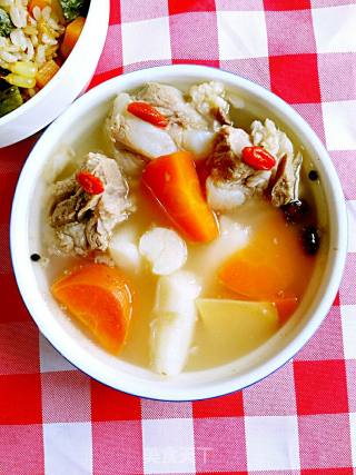 Carrot and Yam Pork Ribs Soup recipe