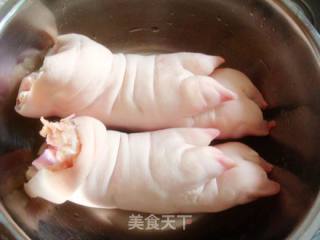【cantonese Cuisine】---salted Pork Feet recipe