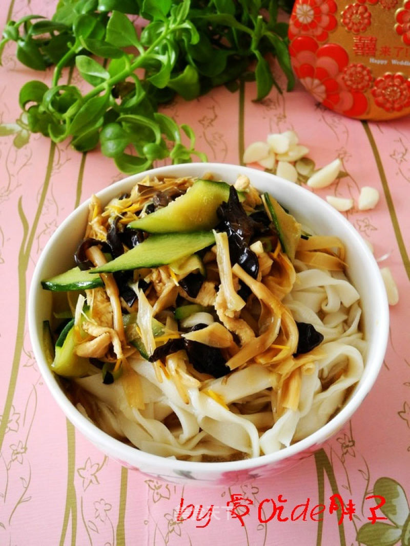 Three Fresh Pork Noodles recipe