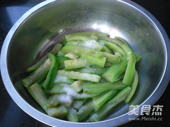 Snake Gourd in Vinegar recipe