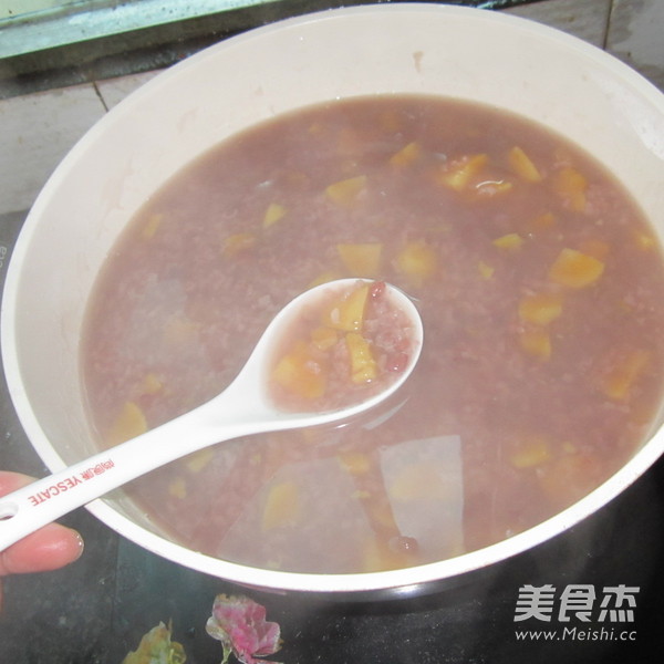 Sweet Potato and Red Bean Porridge recipe