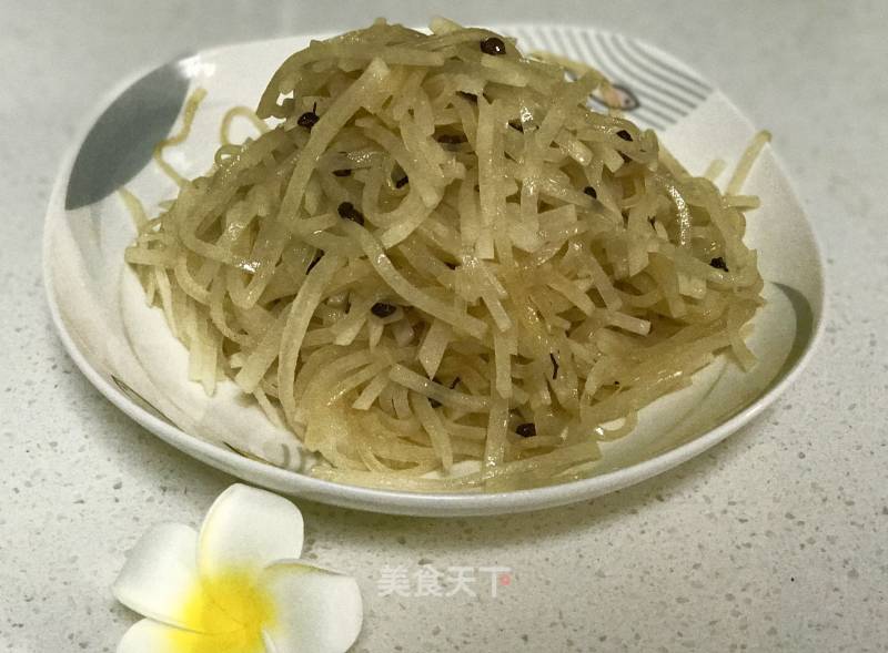 Vegetarian Stir-fried Shredded Radish recipe