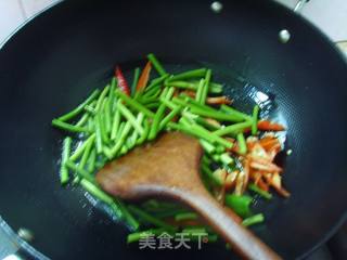 Nanchang Style Spicy Crispy Duck Gizzards recipe