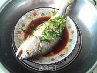 【steamed Yellow Croaker】 recipe