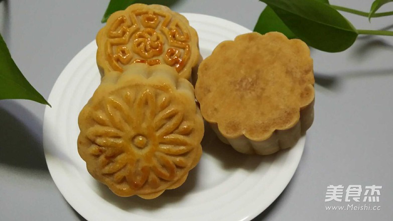 Mooncake with Lotus Seed Paste with Xylitol recipe