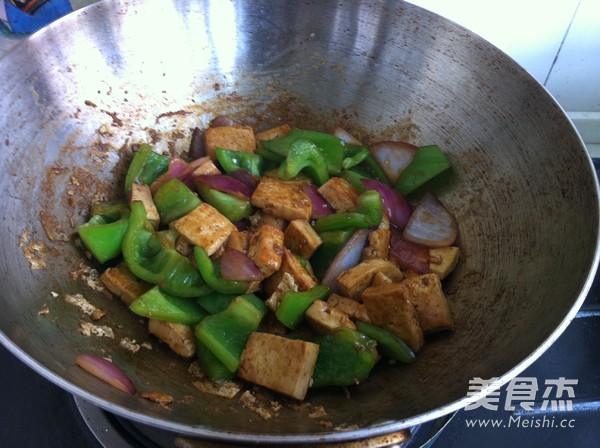 Tofu with Green Peppers and Green Onions recipe