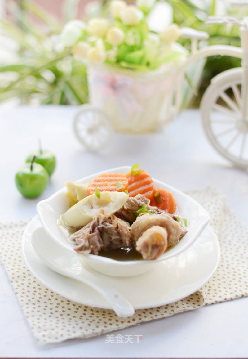 Spring is Delicious---spring Bamboo Shoots Casserole with Duck Soup recipe