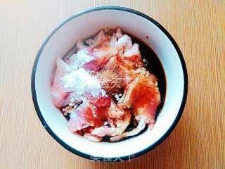 Fried Pork with Green Onions recipe