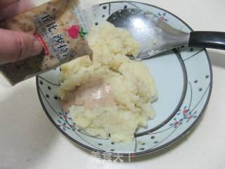 Black Pepper Salmon Mashed Potatoes recipe