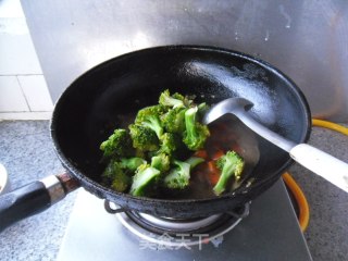 Roasted Broccoli with Carrots recipe