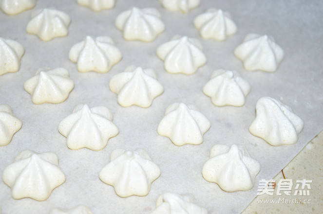 Meringue-meet The Authentic Taste recipe