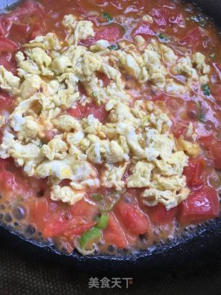 Tomato Scrambled Egg Lo Mein recipe