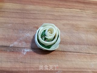 Rose Fried Dumplings recipe