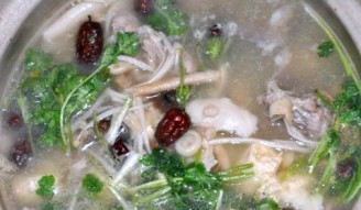 Enoki Mushroom and Red Dates Wolfberry Soup recipe