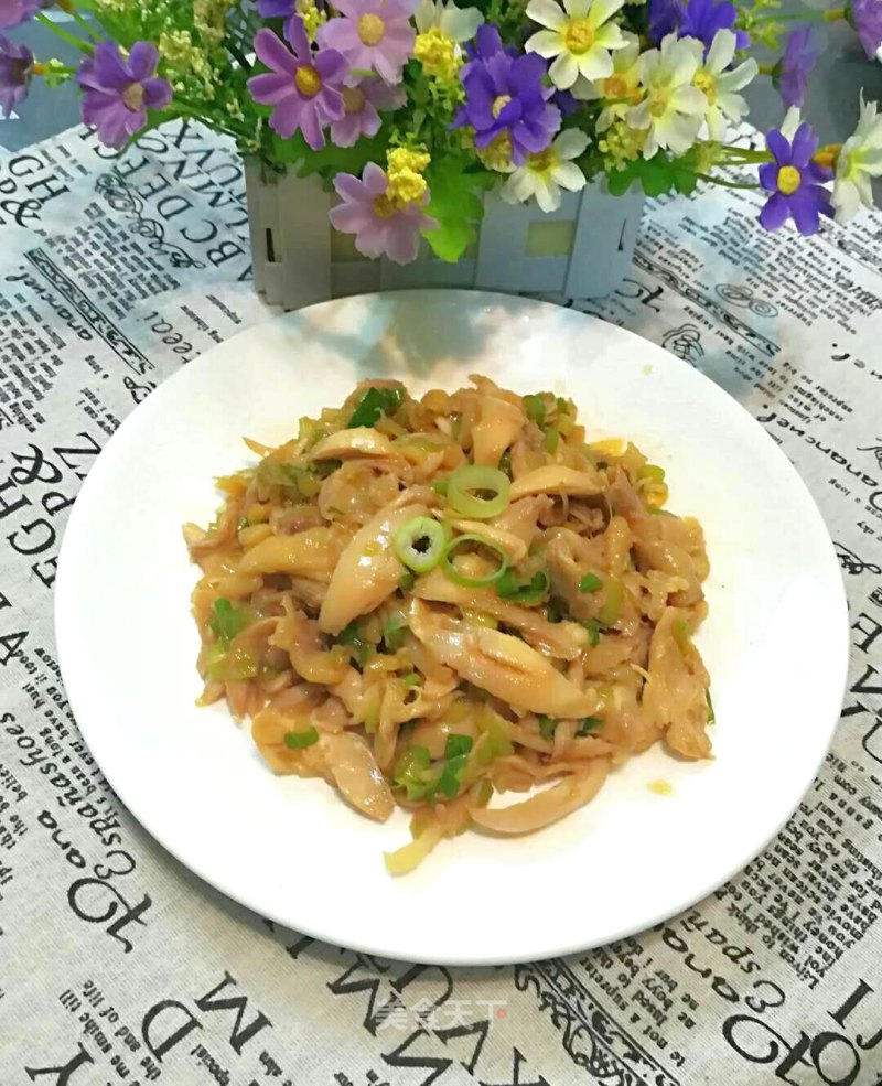 Shredded Chicken with Scallion Oil recipe