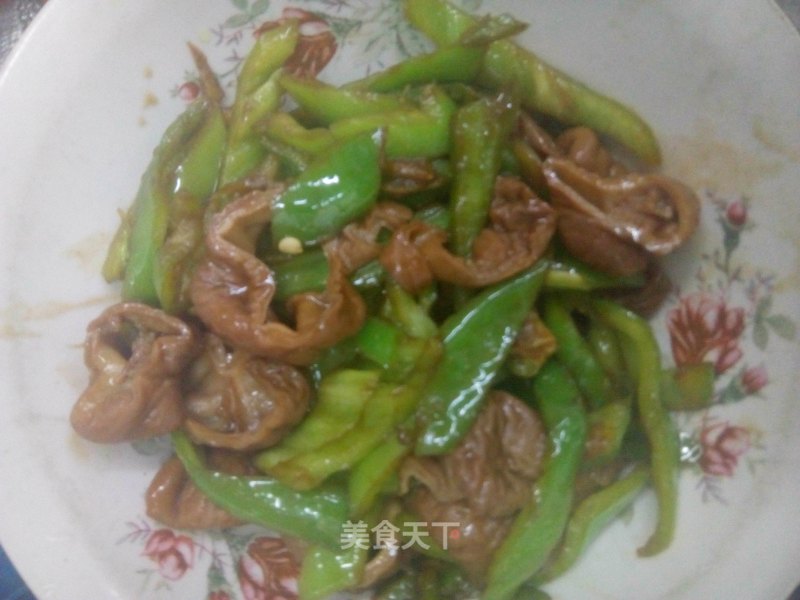 Stir-fried Pork Intestines with Chili recipe