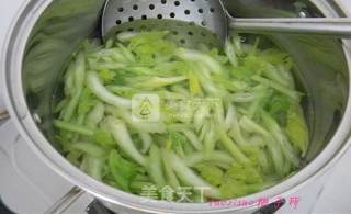 Stir-fried Celery with Shredded Pork recipe