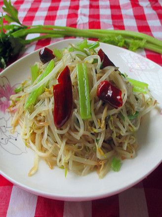 Celery Stir-fried Bean Sprouts recipe