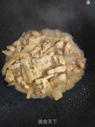 Stir-fried Sour Bamboo Shoots with Pork recipe