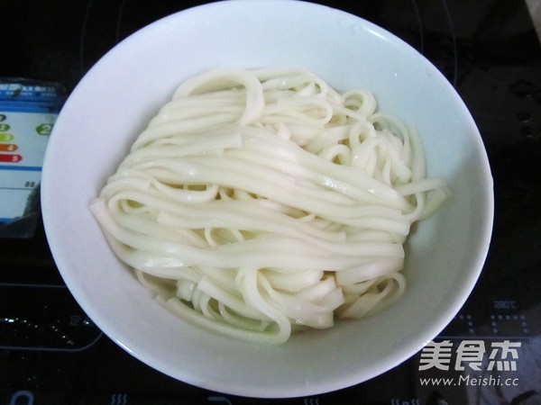 Lotus White Bean Sauce Noodles recipe