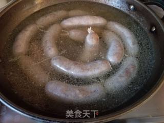 Crispy Sausage with Black Pepper Flavor recipe