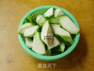 Scallop and Loofah Soup recipe