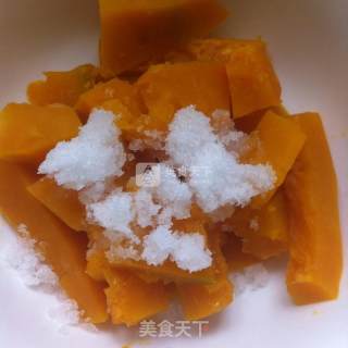 Dragon Fruit Pumpkin Flower Crisps recipe