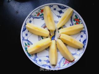 #团圆饭# Apple Steamed Lily recipe