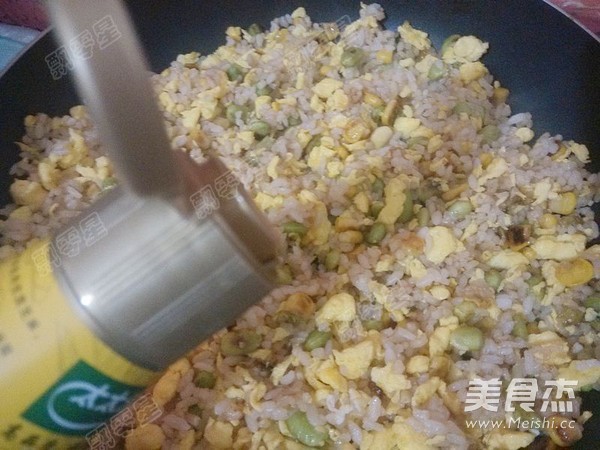 Fried Rice with Oyster Sauce recipe