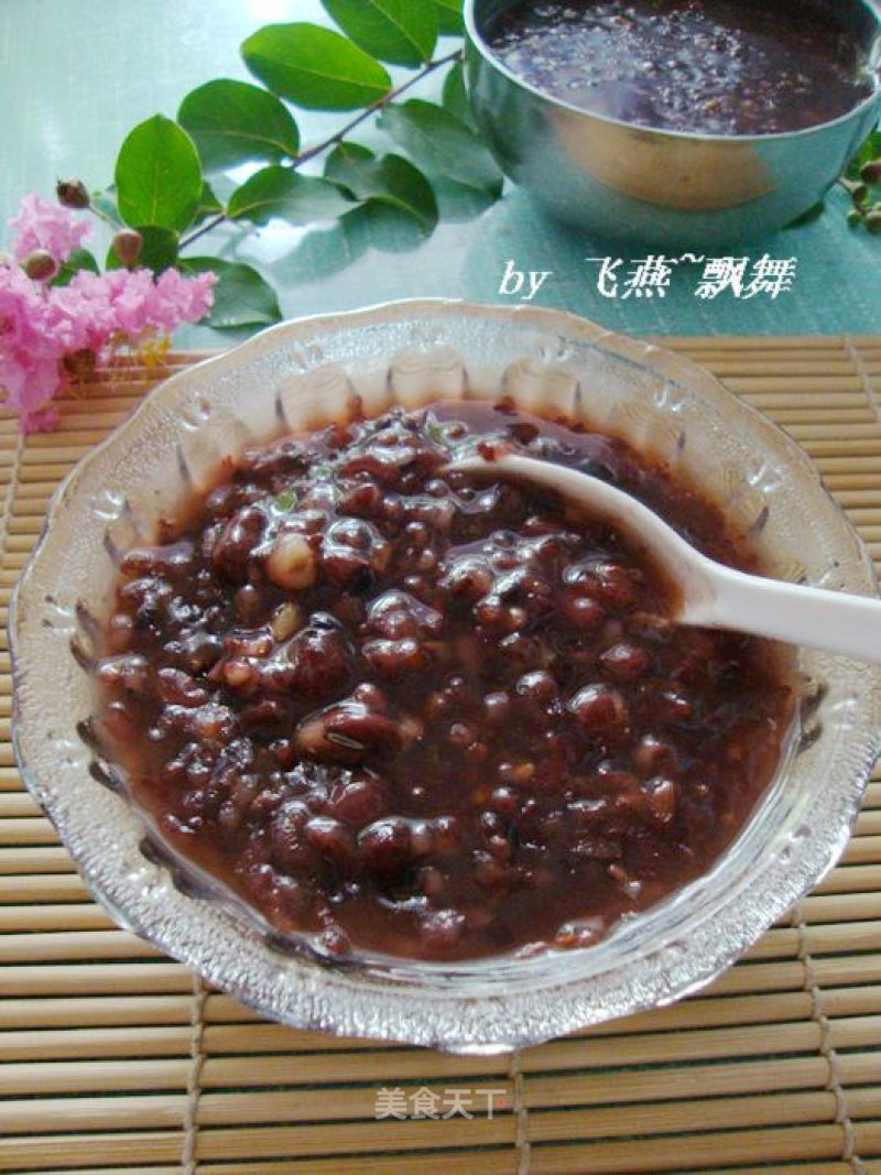 Blood-tonifying and Health-preserving Porridge-------【four-meter Red Bean Porridge】 recipe