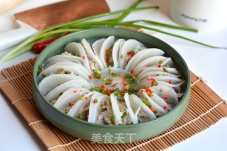 White Radish Pork Tongs recipe