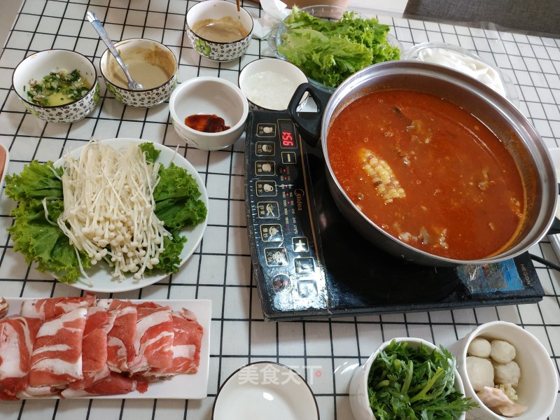 Tomato Beef Hot Pot recipe