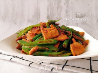 Stir-fried Pork with Homemade Chili recipe