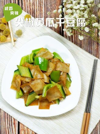 Dried Tofu with Pepper and Cucumber recipe
