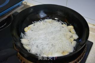 Radish Silk Soup Noodles recipe