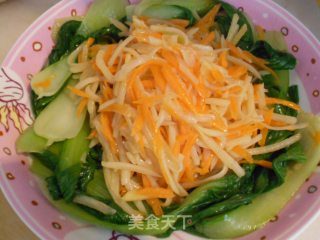Vegetarian Stir-fried Crispy Double Silk---carrot and Potato Shreds recipe
