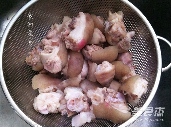 Pork Knuckles and Ginger Vinegar recipe