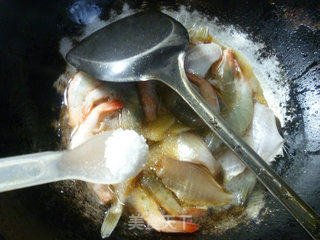 Rubber Fish Braised Shrimp recipe