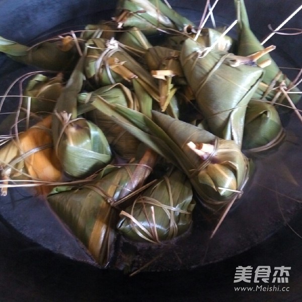 Mung Bean Meat Dumplings recipe