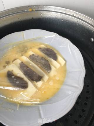 Steamed Egg with Tofu and Sea Cucumber recipe