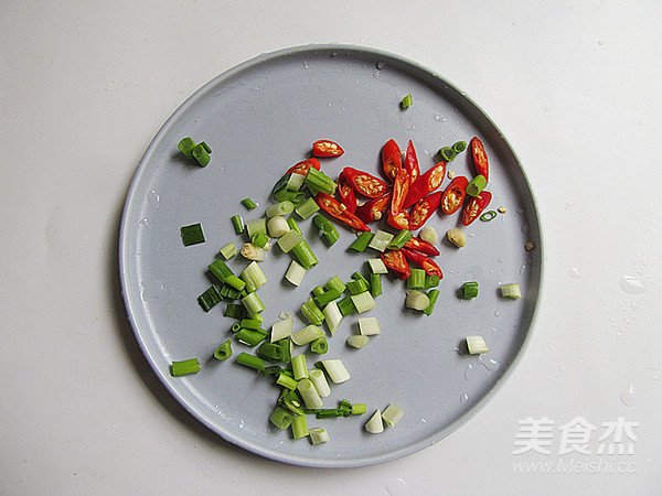 Stir-fried Edamame with Seafood, Mushroom and Oyster Sauce recipe