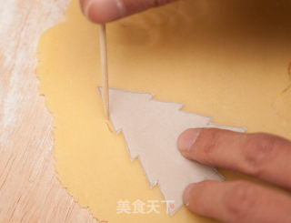 Christmas Tree Biscuits (can be Made without A Mold) recipe