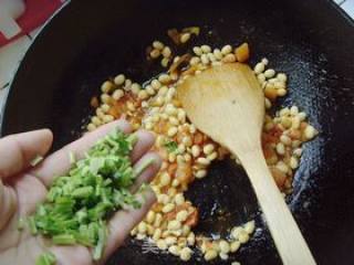 Stir-fried Soybeans with Tomato recipe